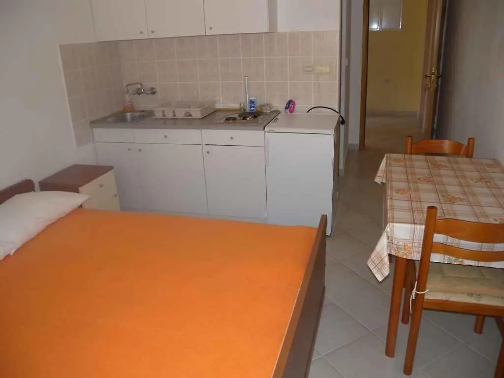 Studio Rovanjska/Paklenica Riviera 6794 Rovanjska