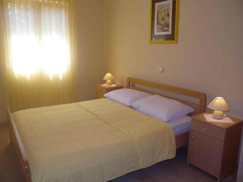 Apartment Studio Rovanjska/Paklenica Riviera 6794